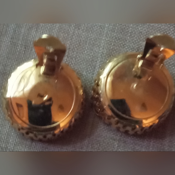 Vintage Gold Tone Wire Bird Nest Egg Rare Clip On Earrings - Picture 3 of 6